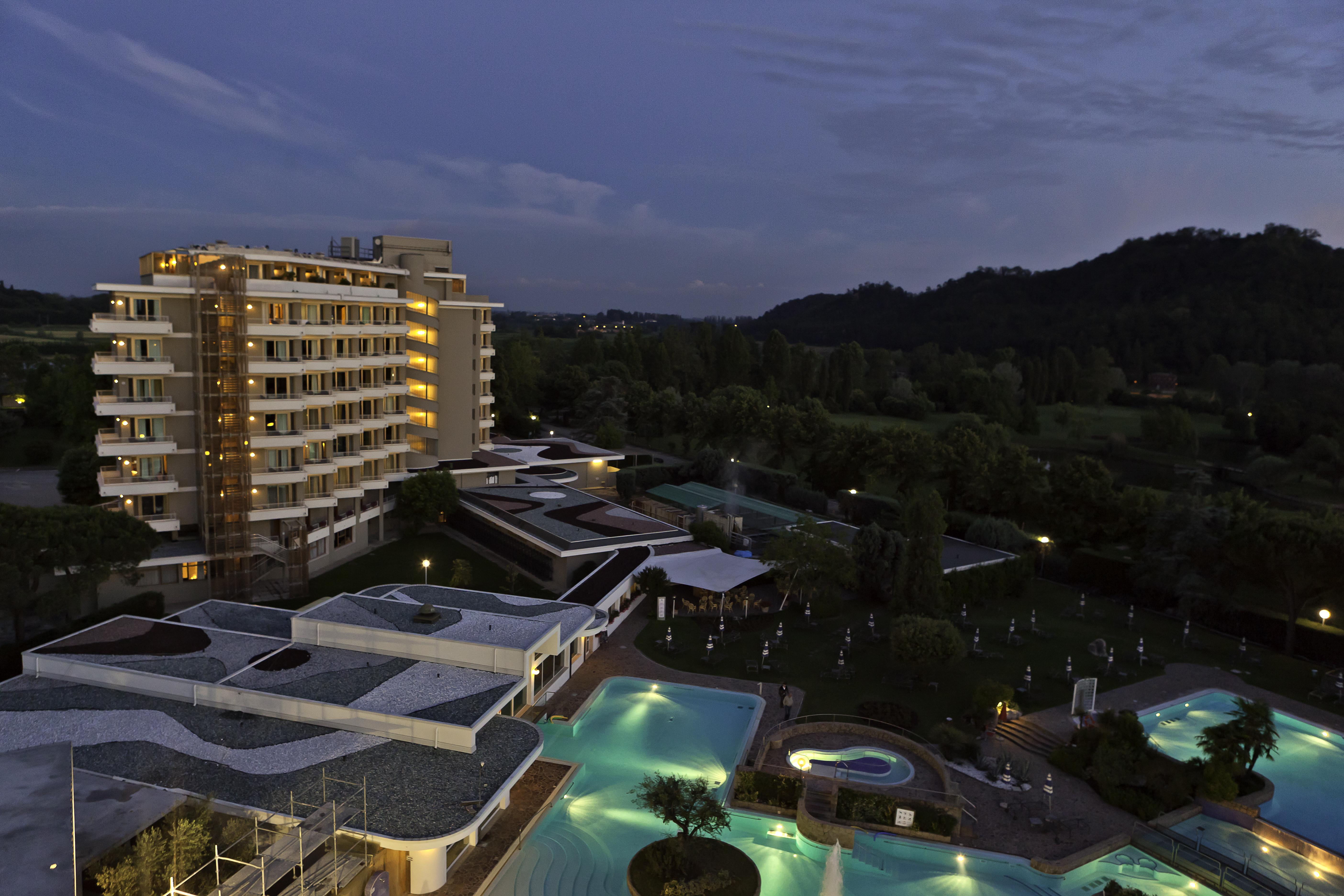 Galzignano Resort Terme & Golf - Hotel Splendid Galzignano Terme Exterior foto
